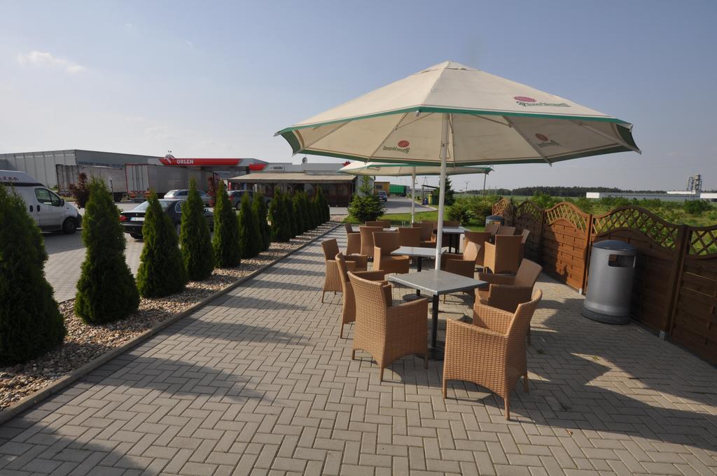 Artix Hotel Zbaszynek Ngoại thất bức ảnh