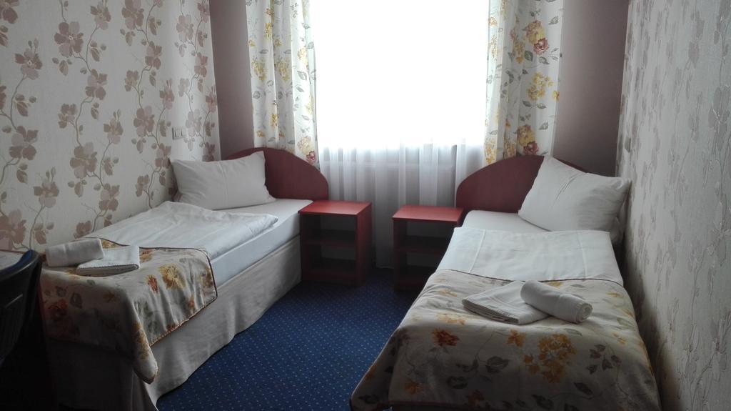 Artix Hotel Zbaszynek Ngoại thất bức ảnh
